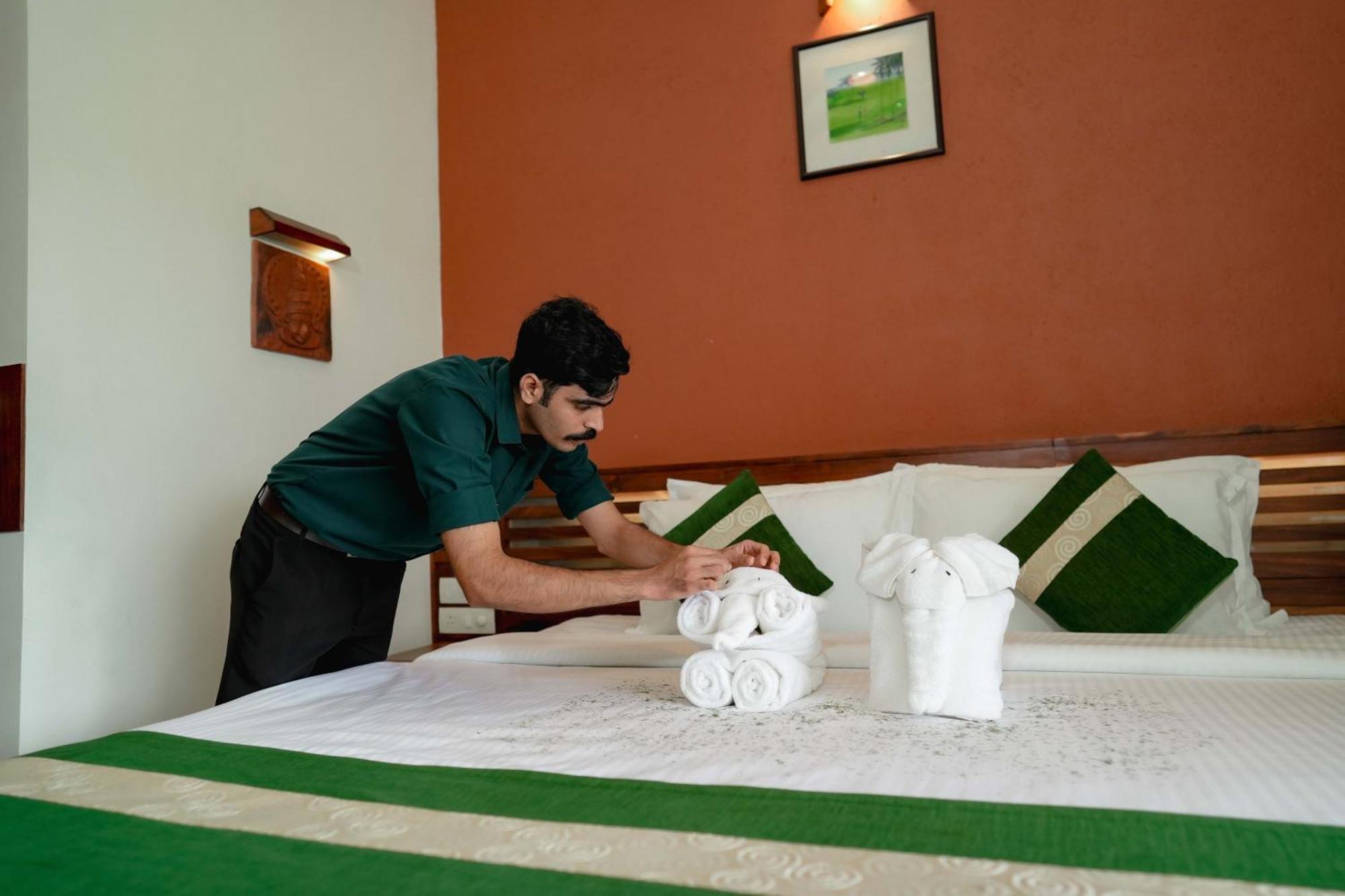 Padinjarathara Wayanad Silverwoods Forest Resort & Spa מראה חיצוני תמונה