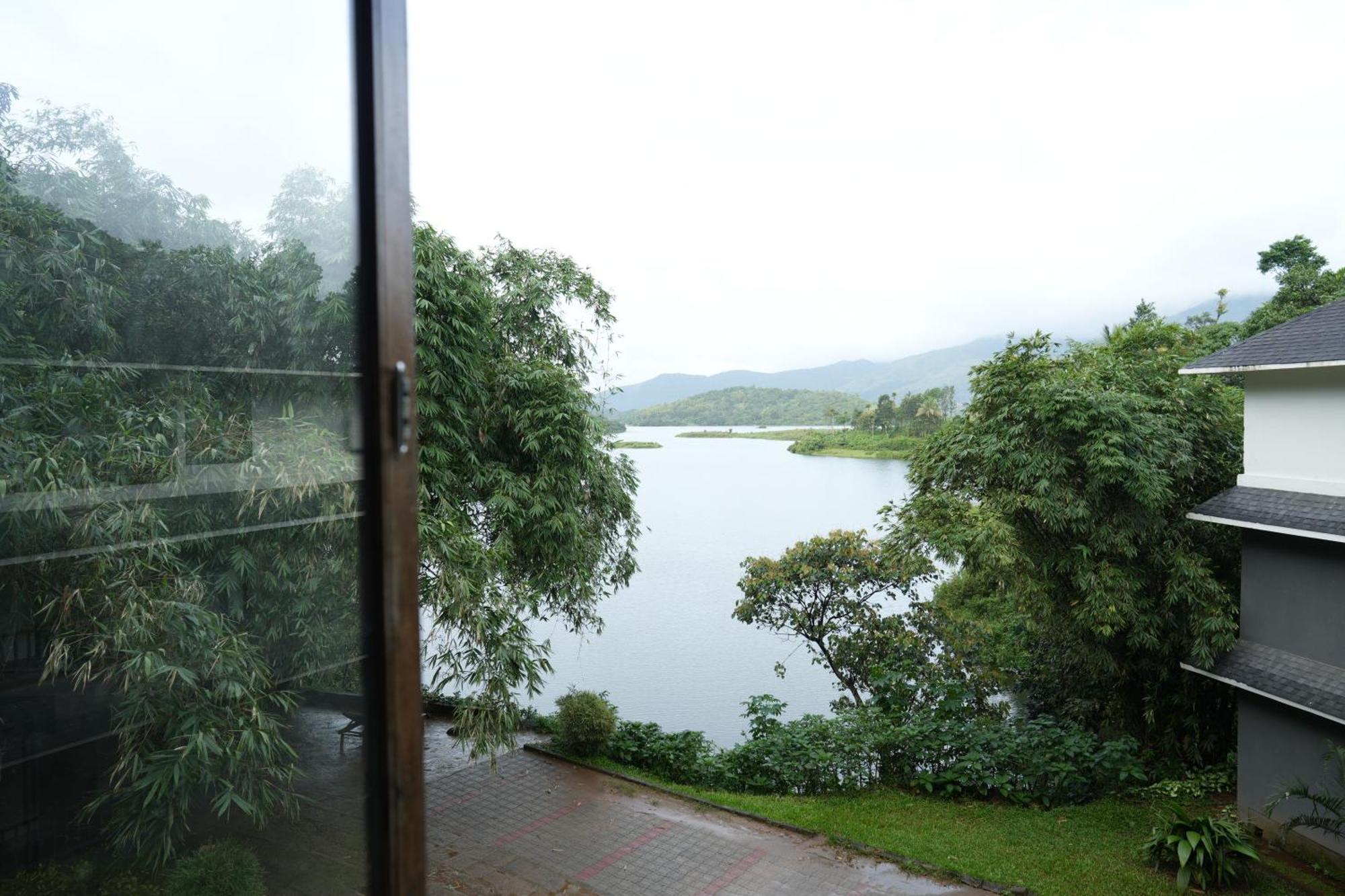 Padinjarathara Wayanad Silverwoods Forest Resort & Spa מראה חיצוני תמונה
